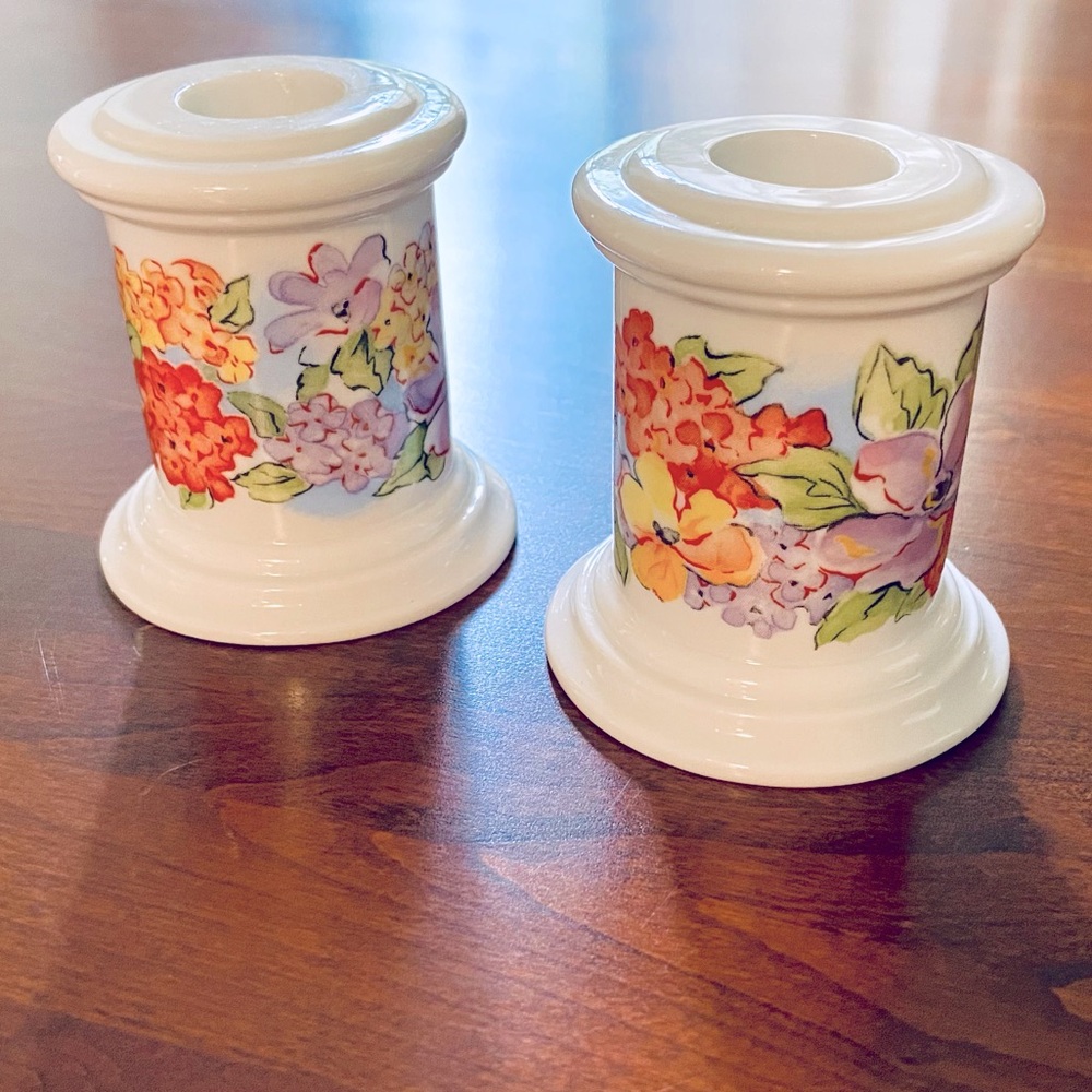 Set of 2 Vintage Floral Candle Holders from 1987 Avon Spring Hostess Collection